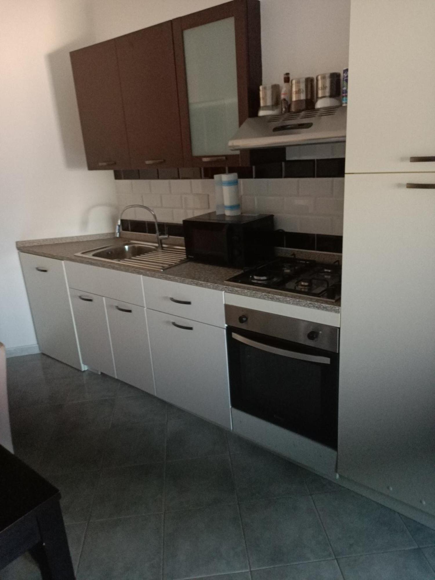 Modular King Suite - Intera Suite Vicino Aeroporto E Fiera Di Roma Fiumicino Exterior photo
