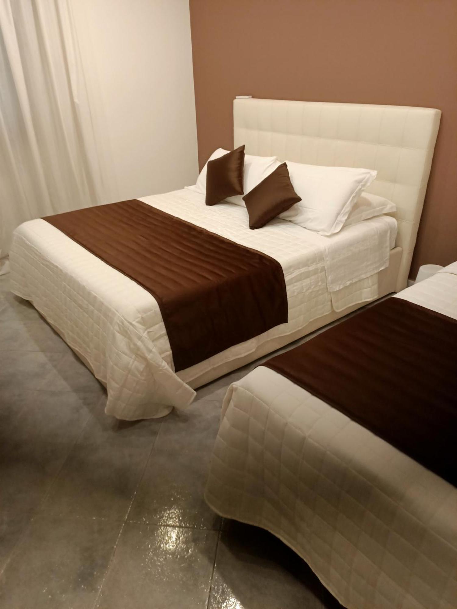 Modular King Suite - Intera Suite Vicino Aeroporto E Fiera Di Roma Fiumicino Exterior photo